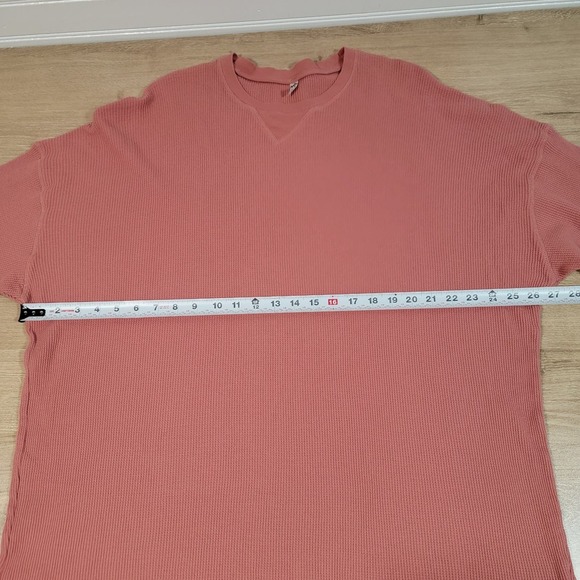 Free People Size XS Thermal Shirt Long Sleeve Oversized Boho Preppy Top Dolman - Picture 8 of 9